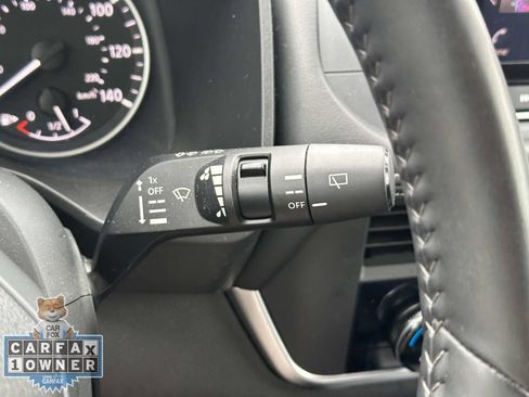 Used 2025 Nissan Rogue SV AWD/4WD image 26