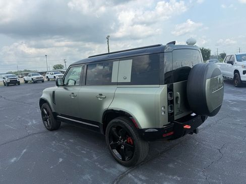 Used 2022 Land Rover Defender 110 X AWD/4WD image 23