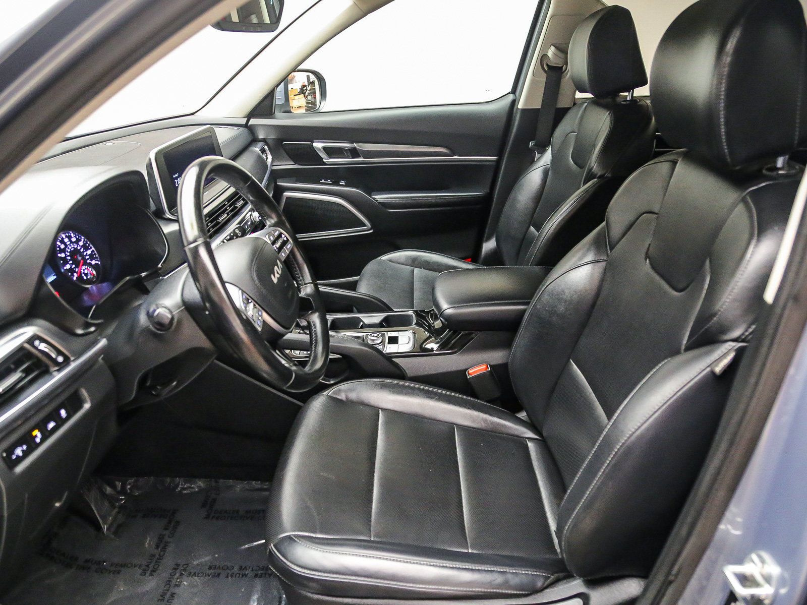 Used 2022 Kia Telluride LX AWD/4WD image 18