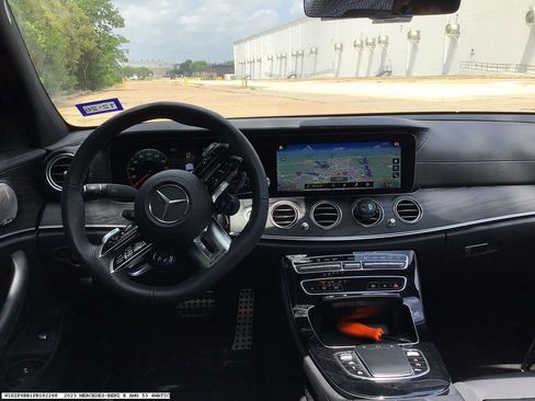 Used 2023 Mercedes-Benz E 53 AMG 4MATIC Sedan image 10