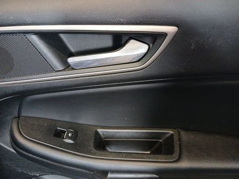 Used 2022 Ford Edge SEL w/ Convenience Package image 40