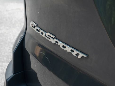 Used 2021 Ford EcoSport SE FWD image 12