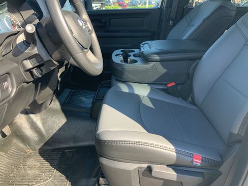 New 2026 RAM 5500 Tradesman w/ Chrome Appearance Group AWD/4WD image 14