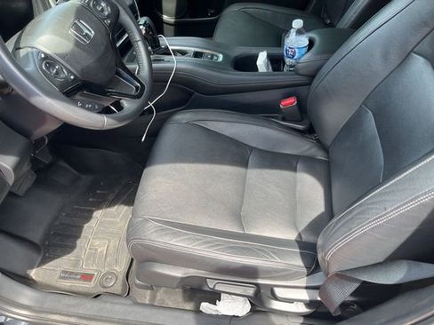 Used 2021 Honda HR-V EX-L image 11