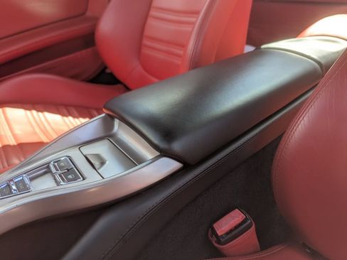 Used 2013 Ferrari California RWD image 28