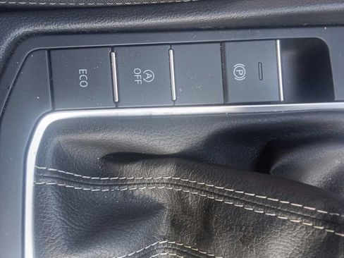 Used 2024 Volkswagen Jetta S FWD image 28