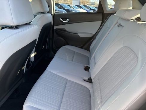 Used 2023 Hyundai Kona SEL w/ Convenience Package image 20
