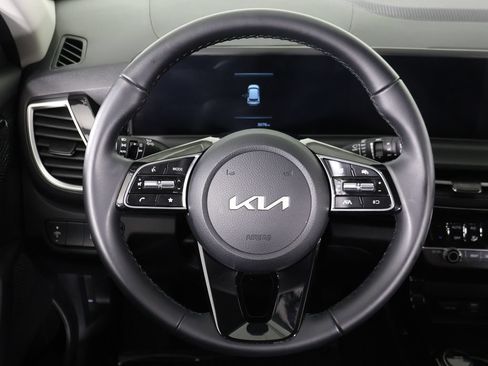 Certified 2025 Kia Seltos S AWD/4WD image 37