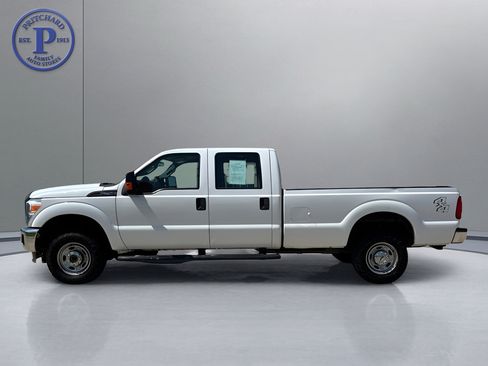 Used 2016 Ford F250 XL w/ Power Equipment Group AWD/4WD image 4