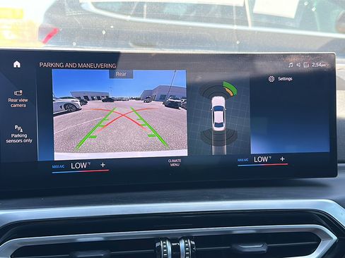 Certified 2023 BMW 330i Base w/ Premium Package image 34