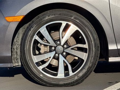 Used 2023 Honda Odyssey Touring image 35