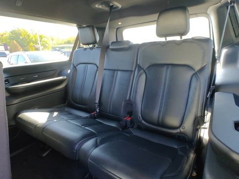 Used 2024 Jeep Wagoneer L Series III w/ Flexible Seating Group image 26