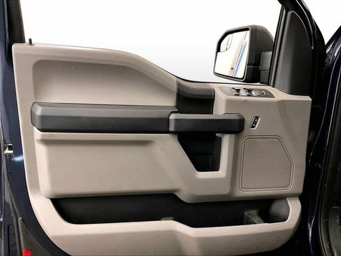 Used 2018 Ford F150 XL w/ Equipment Group 101A Mid AWD/4WD image 23