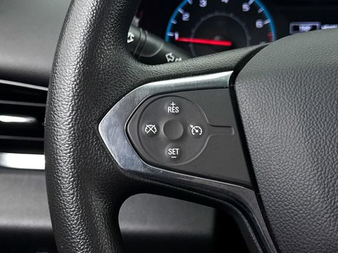 Used 2019 Chevrolet Traverse LS FWD image 30
