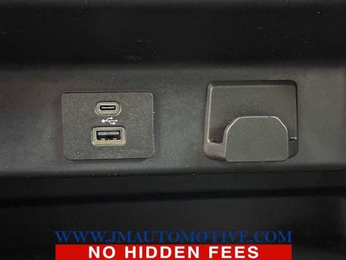 Used 2022 Ford F150 XLT w/ Equipment Group 302A High image 35