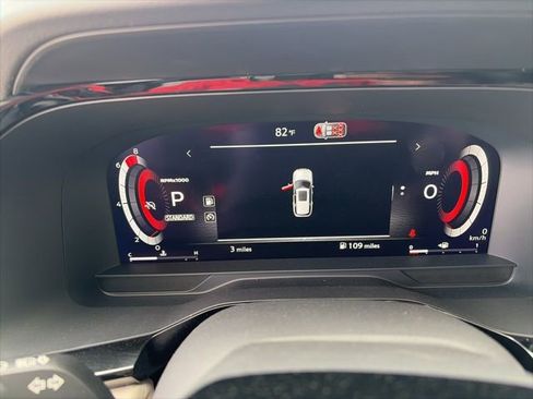 New 2026 Nissan Pathfinder SL image 14