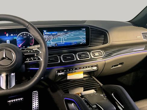 New 2026 Mercedes-Benz GLS 450 4MATIC image 8