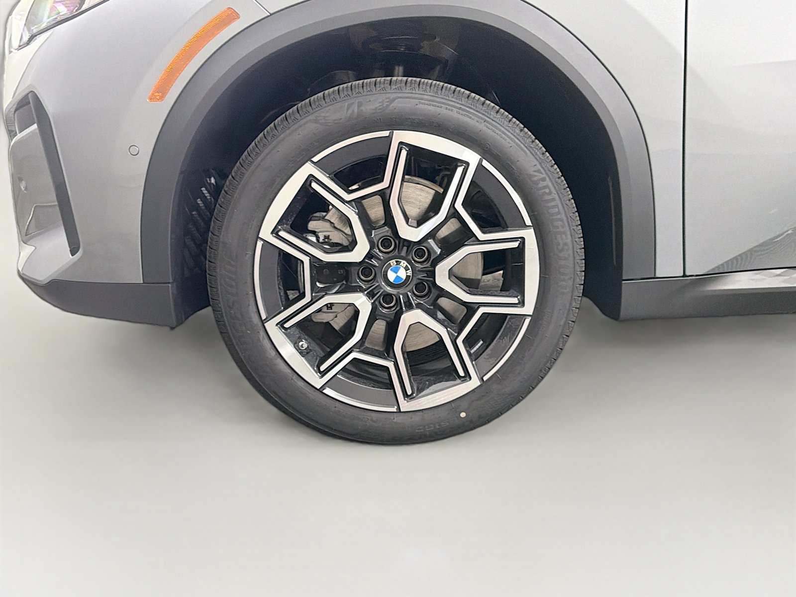 New 2026 BMW X2 xDrive28i w/ Convenience Package AWD/4WD image 33
