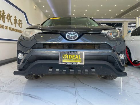 Used 2016 Toyota RAV4 XLE AWD/4WD image 3