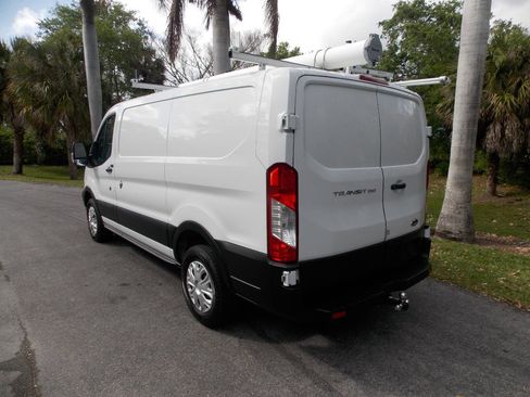 Used 2019 Ford Transit 250 130 Low Roof image 7