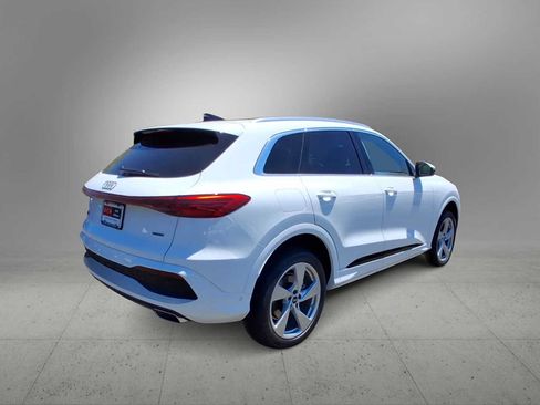 New 2026 Audi Q5 Premium Plus AWD/4WD image 8