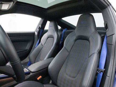 Used 2025 Porsche 911 Carrera T RWD image 6