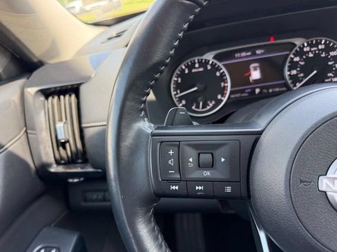 Used 2024 Nissan Pathfinder SV AWD/4WD image 12