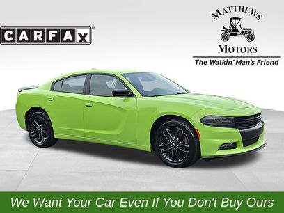 Used 2019 Dodge Charger SXT w/ Blacktop Package