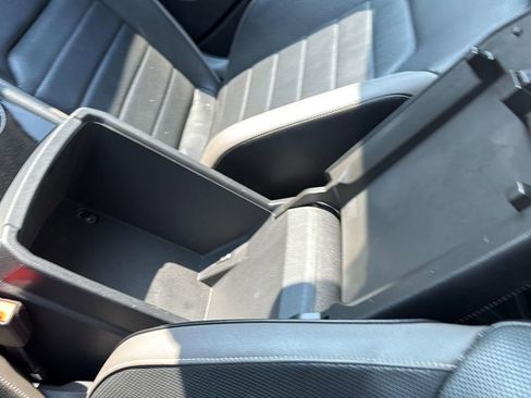 Used 2022 Volkswagen Atlas SEL Premium image 25