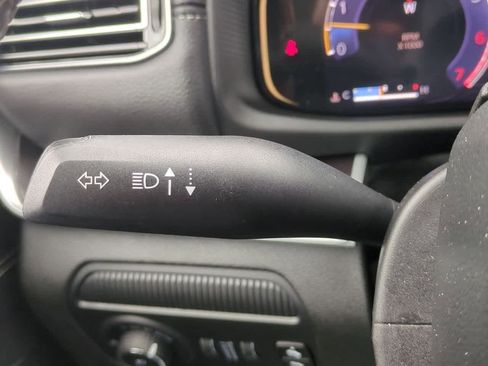 Used 2023 Jeep Wagoneer 2WD image 26