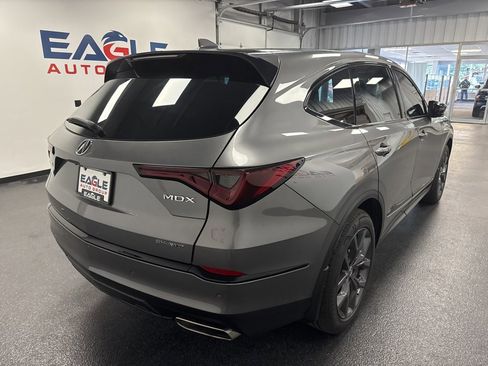 Used 2024 Acura MDX A-Spec image 11