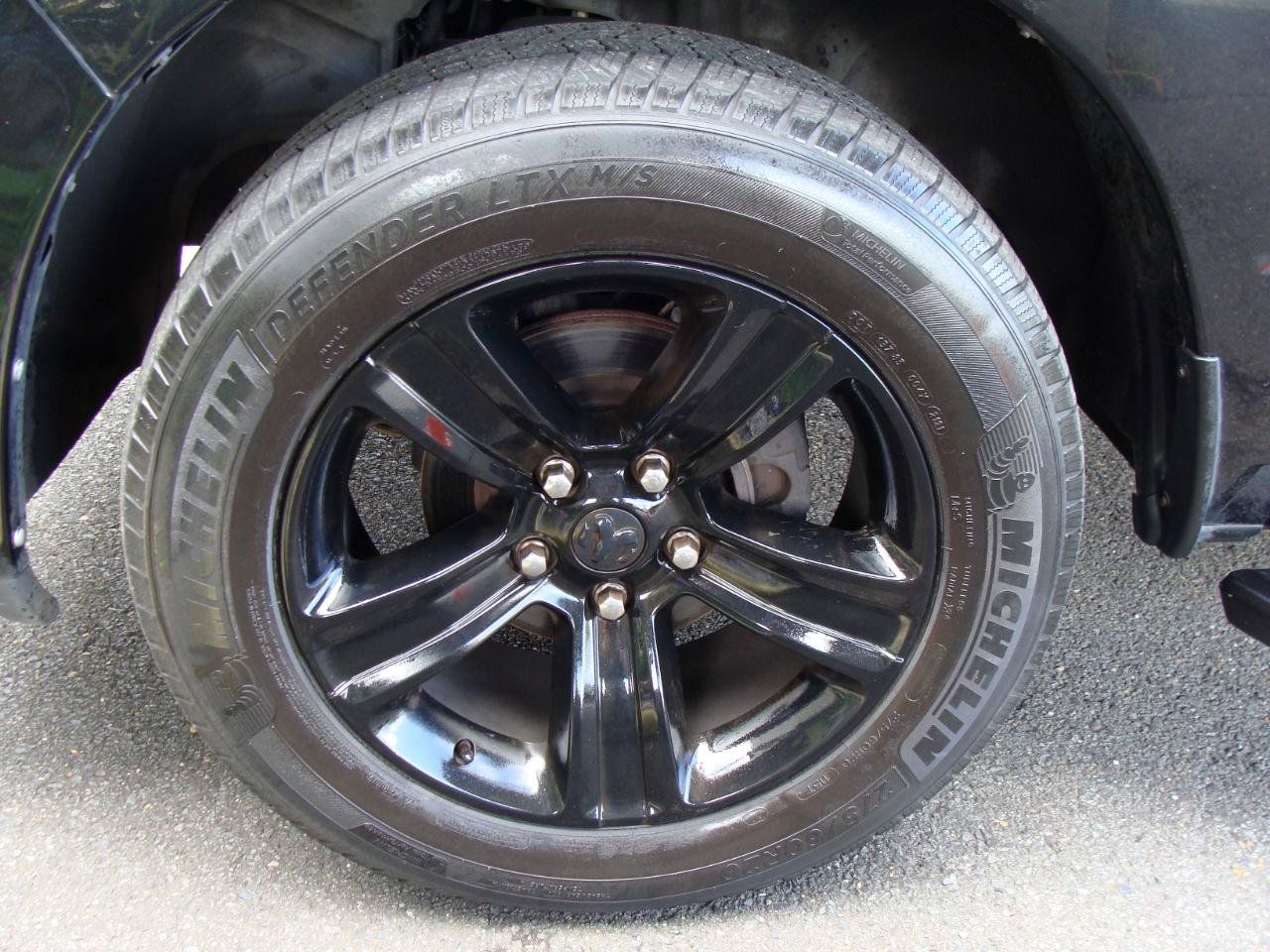 Used 2018 RAM 1500 Sport w/ Quick Order Package 26Q Night AWD/4WD image 34