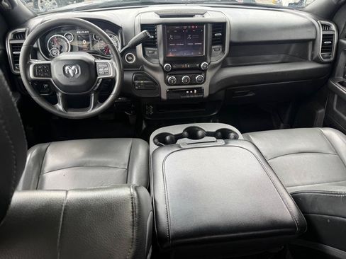 Used 2022 RAM 3500 Tradesman w/ Chrome Appearance Group AWD/4WD image 10
