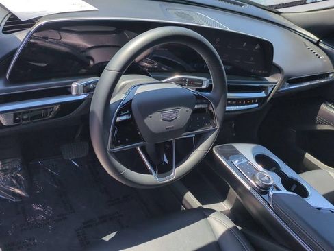 Certified 2024 Cadillac Lyriq Tech w/ Driver Assist Package RWD image 6