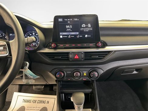 Certified 2024 Kia Forte LXS w/ LXS Technology Package image 22