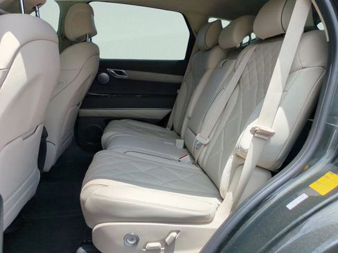 Used 2025 Genesis GV80 3.5T Prestige image 12