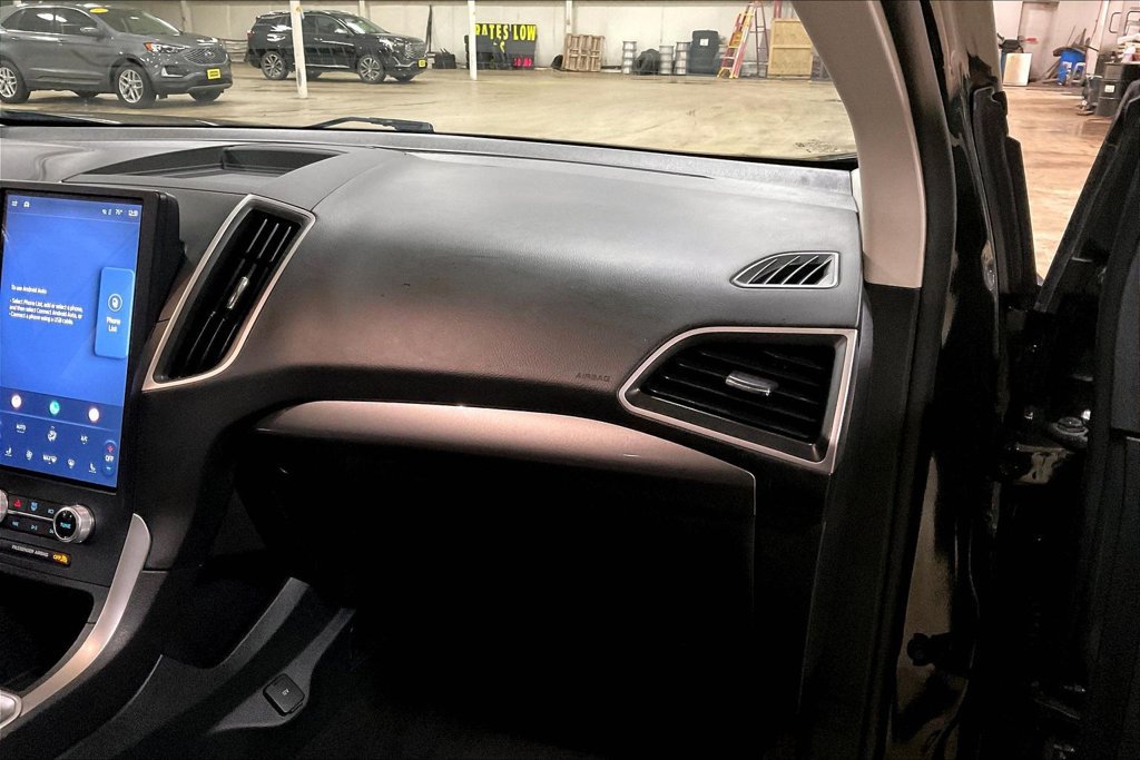 Certified 2024 Ford Edge SEL AWD/4WD image 15