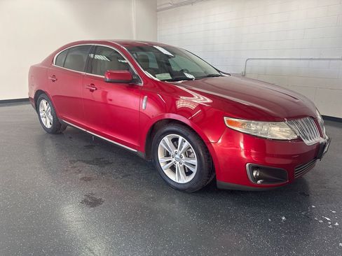 Used 2011 Lincoln MKS image 2