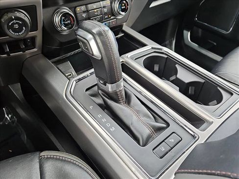 Used 2019 Ford F150 Platinum w/ Equipment Group 701A Luxury AWD/4WD image 11