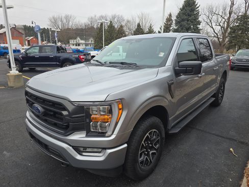 Used 2023 Ford F150 XLT w/ Equipment Group 302A High image 4