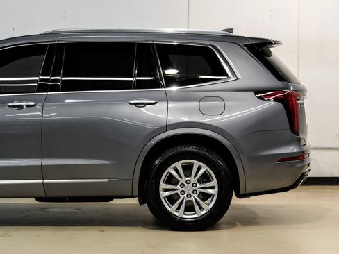 Used 2021 Cadillac XT6 Luxury FWD image 18