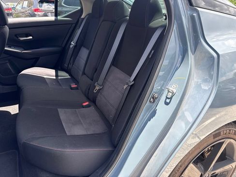 Used 2024 Nissan Sentra SR FWD image 11