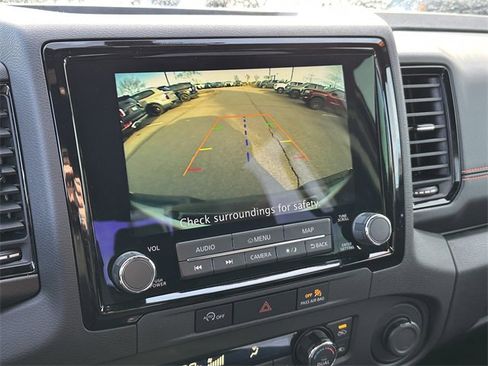 Certified 2024 Nissan Frontier Pro-X image 30