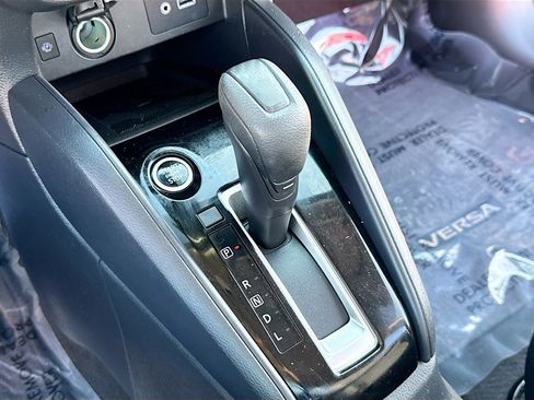 Used 2024 Nissan Versa SV w/ Trunk Package image 10
