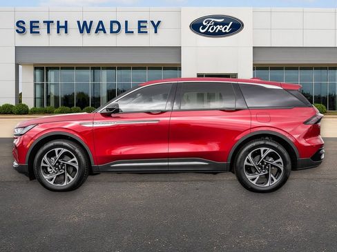 New 2026 Lincoln Nautilus Premier w/ Equipment Group 102A image 4