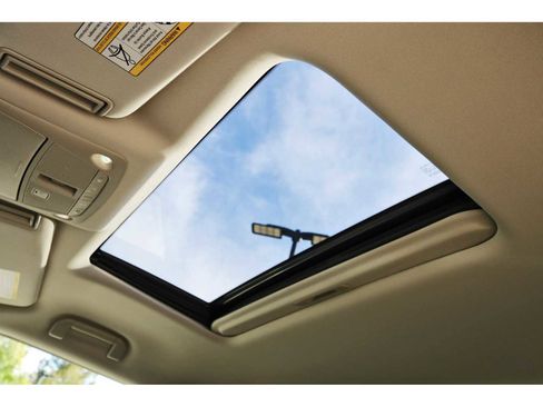 Used 2024 Nissan Armada Platinum w/ Captain's Chairs Package image 30