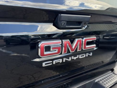 Used 2024 GMC Canyon AT4 AWD/4WD image 31