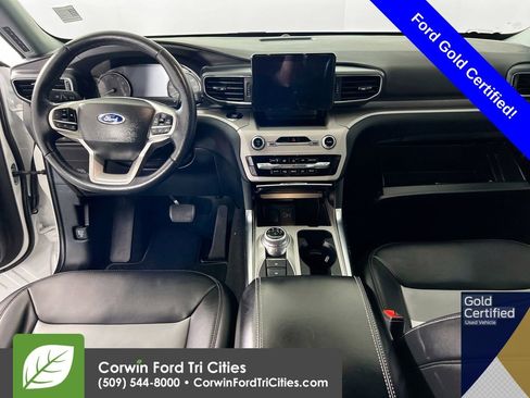 Used 2023 Ford Explorer XLT w/ Equipment Group 202A AWD/4WD image 7