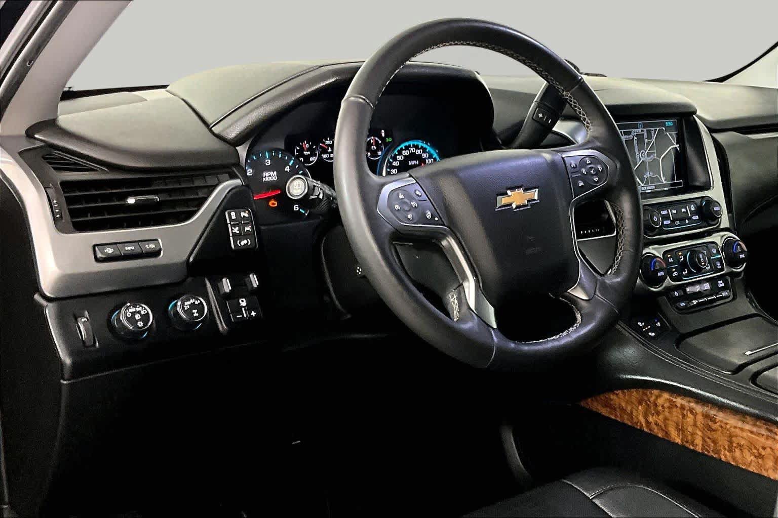 Used 2017 Chevrolet Tahoe Premier AWD/4WD image 16