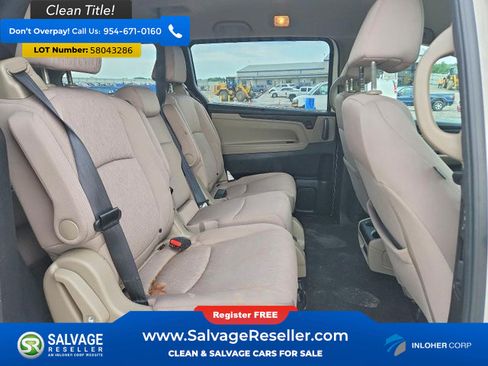 Used 2018 Honda Odyssey EX image 15